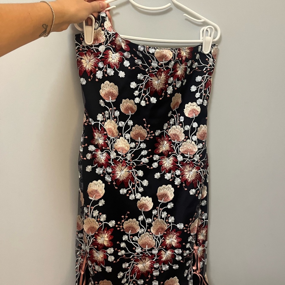 Unknown Online Boutique, Navy Blue Floral Embroidered Dress, Size S